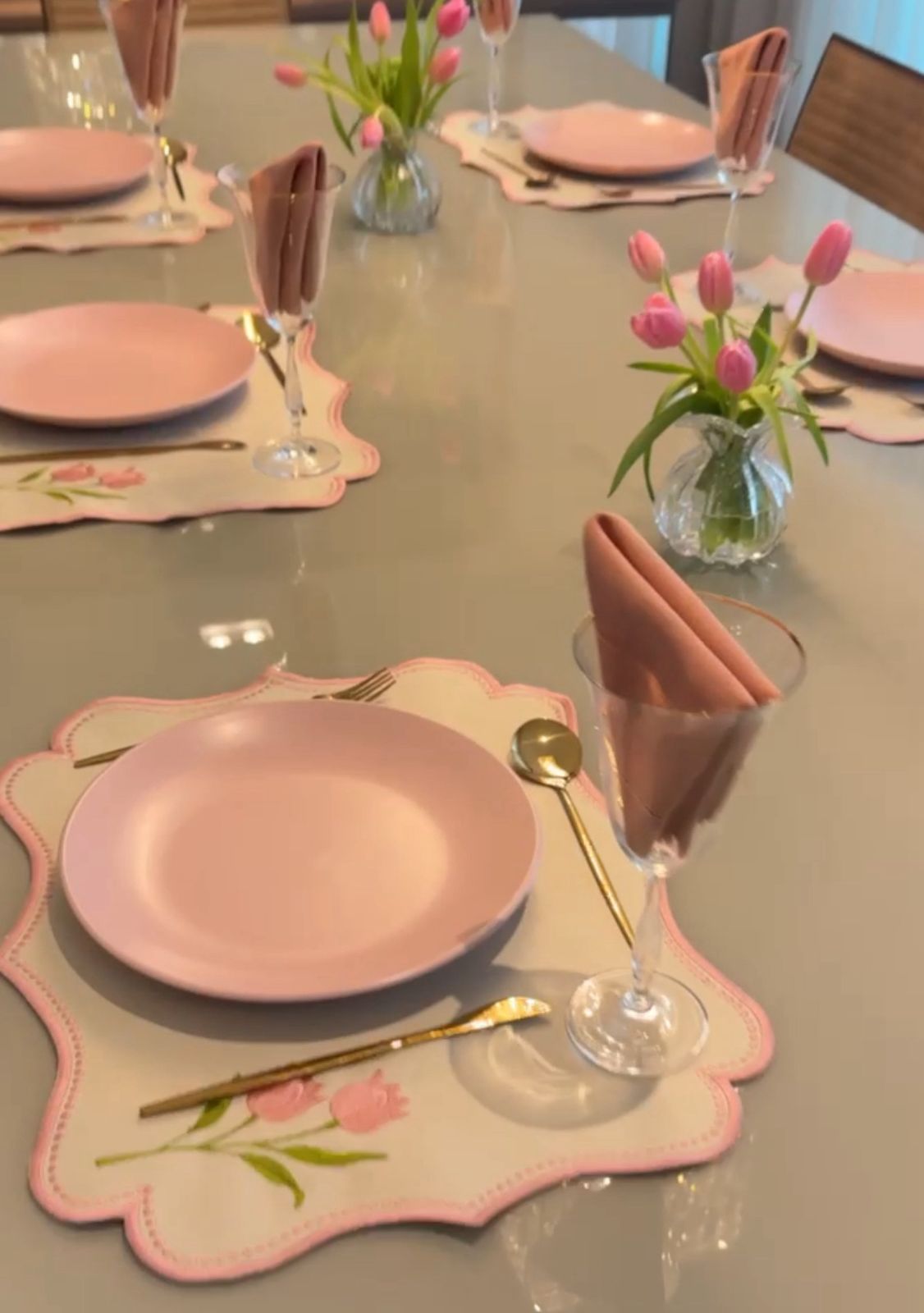 Sphere Placemat - Pink